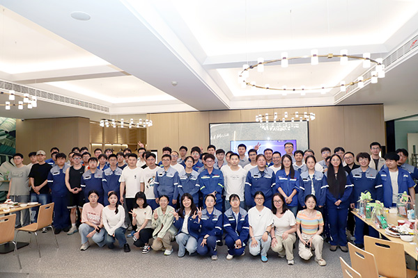 公司组织“学习强国”知识竞赛活动